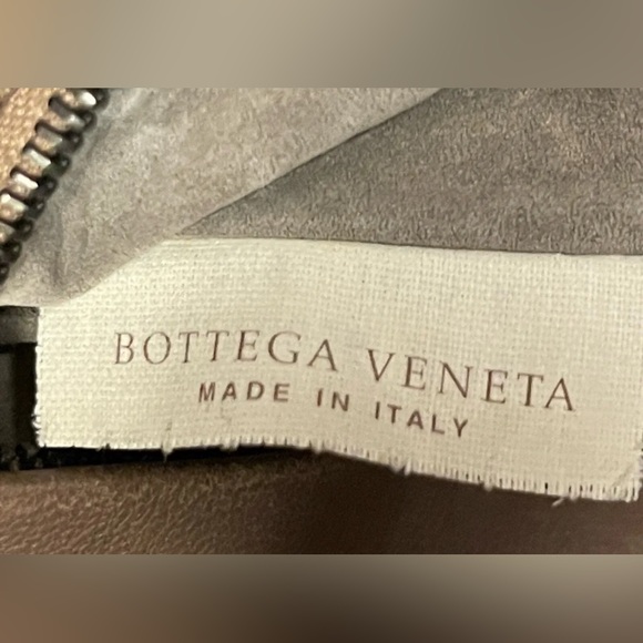 Bottega Veneta Vintage Intrecciato Leather Tote Dark Brown. - Picture 7 of 11